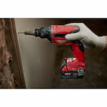 2866-20, 2866-22 - M18 FUEL™ Drywall Screw Gun Kit