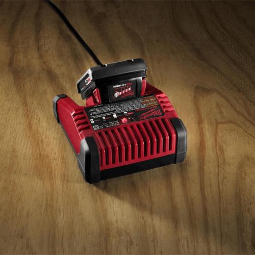 M18TM Cordless LithiumIon ½” Compact Drill/Driver Kit